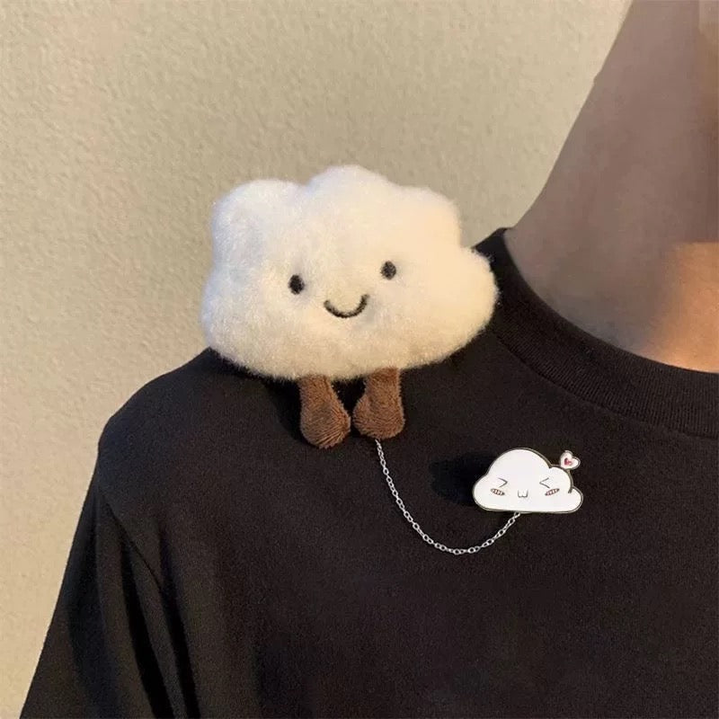 Cartoon trend brooch